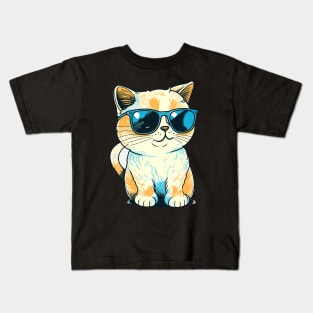 Cute ginger cat wearing sunglasses Kids T-Shirt